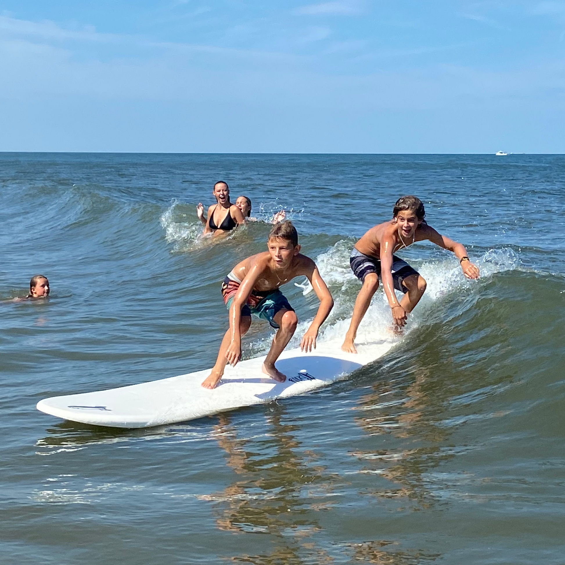 10' FACERIDER longboard (single fin) – Rock-It Surf 10' FACERIDER longboard (single fin) – Rock-It Surf